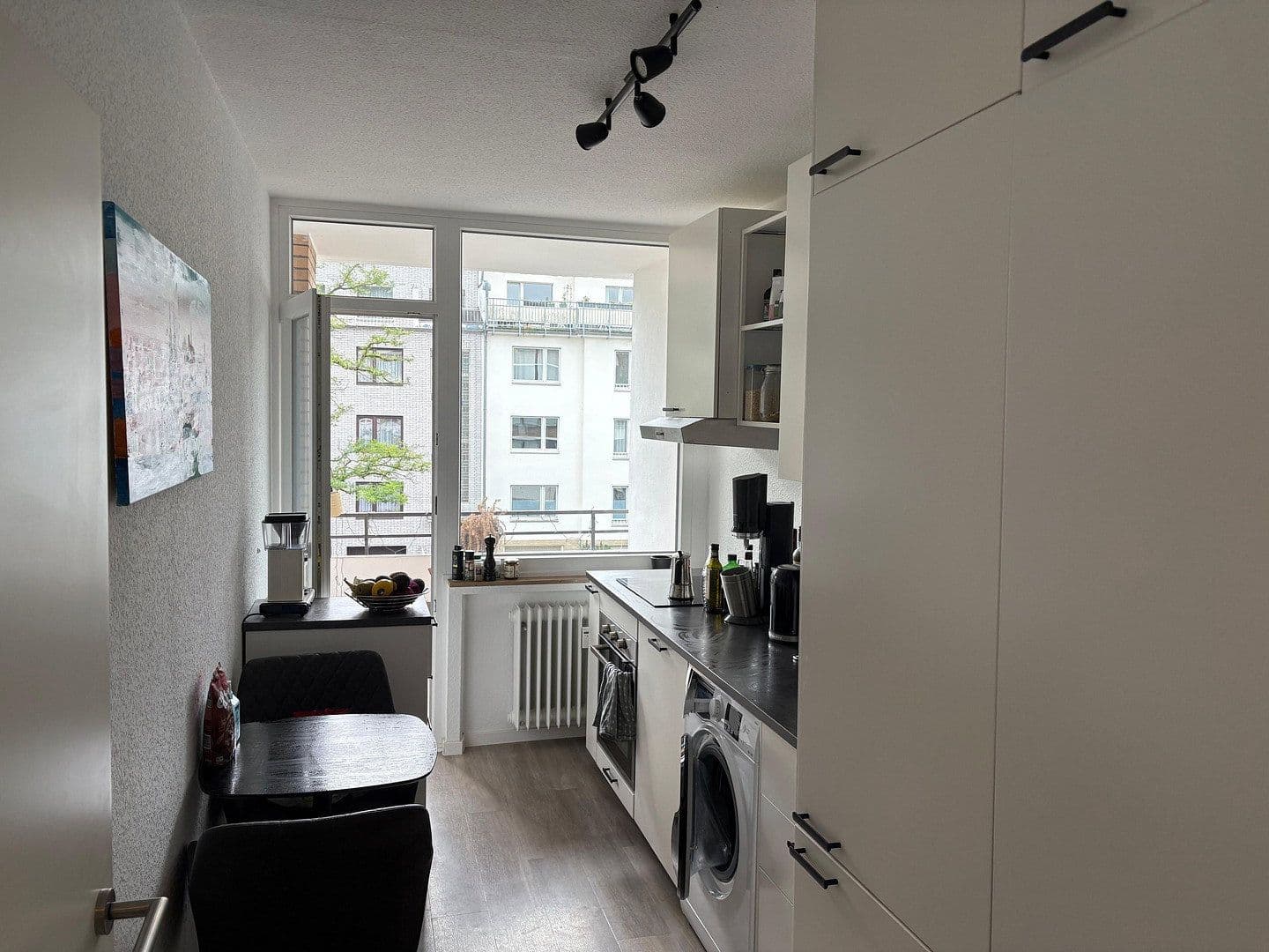 Pronájem bytu 2+1 59 m², Grunerstr. 70, Düsseldorf, Severní Porýní-Vestfálsko Pronájem bytu 2+1 59 m², Grunerstr. 70, Düsseldorf, Severní Porýní-Vestfálsko