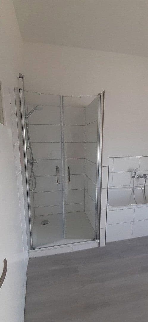 Pronájem bytu 3+1 82 m², Grabenstr.190, Duisburg, Severní Porýní-Vestfálsko Pronájem bytu 3+1 82 m², Grabenstr.190, Duisburg, Severní Porýní-Vestfálsko