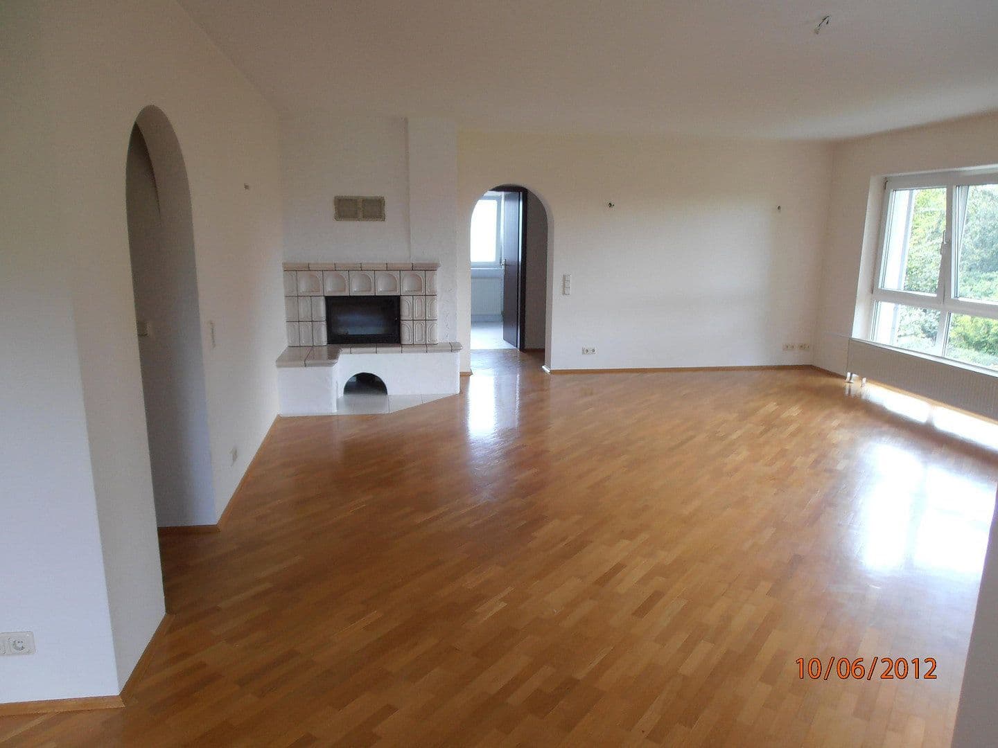 Pronájem bytu 3+1 101 m², Wiesbaden-Sonnenberg, Hessen Pronájem bytu 3+1 101 m², Wiesbaden-Sonnenberg, Hessen
