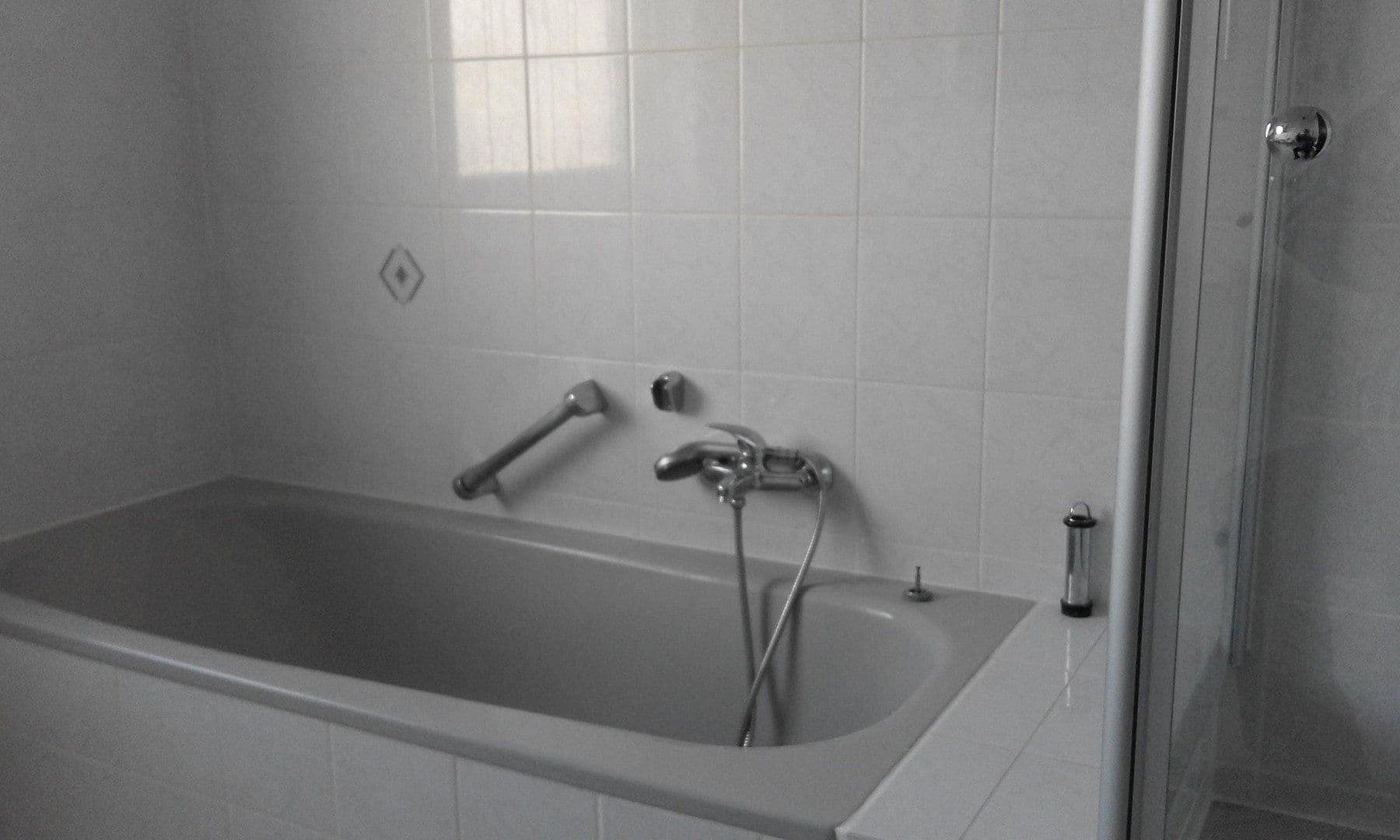 Pronájem bytu 3+1 101 m², Wiesbaden-Sonnenberg, Hessen Pronájem bytu 3+1 101 m², Wiesbaden-Sonnenberg, Hessen
