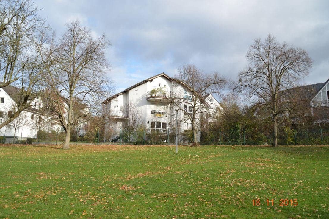 Pronájem bytu 3+1 101 m², Wiesbaden-Sonnenberg, Hessen Pronájem bytu 3+1 101 m², Wiesbaden-Sonnenberg, Hessen