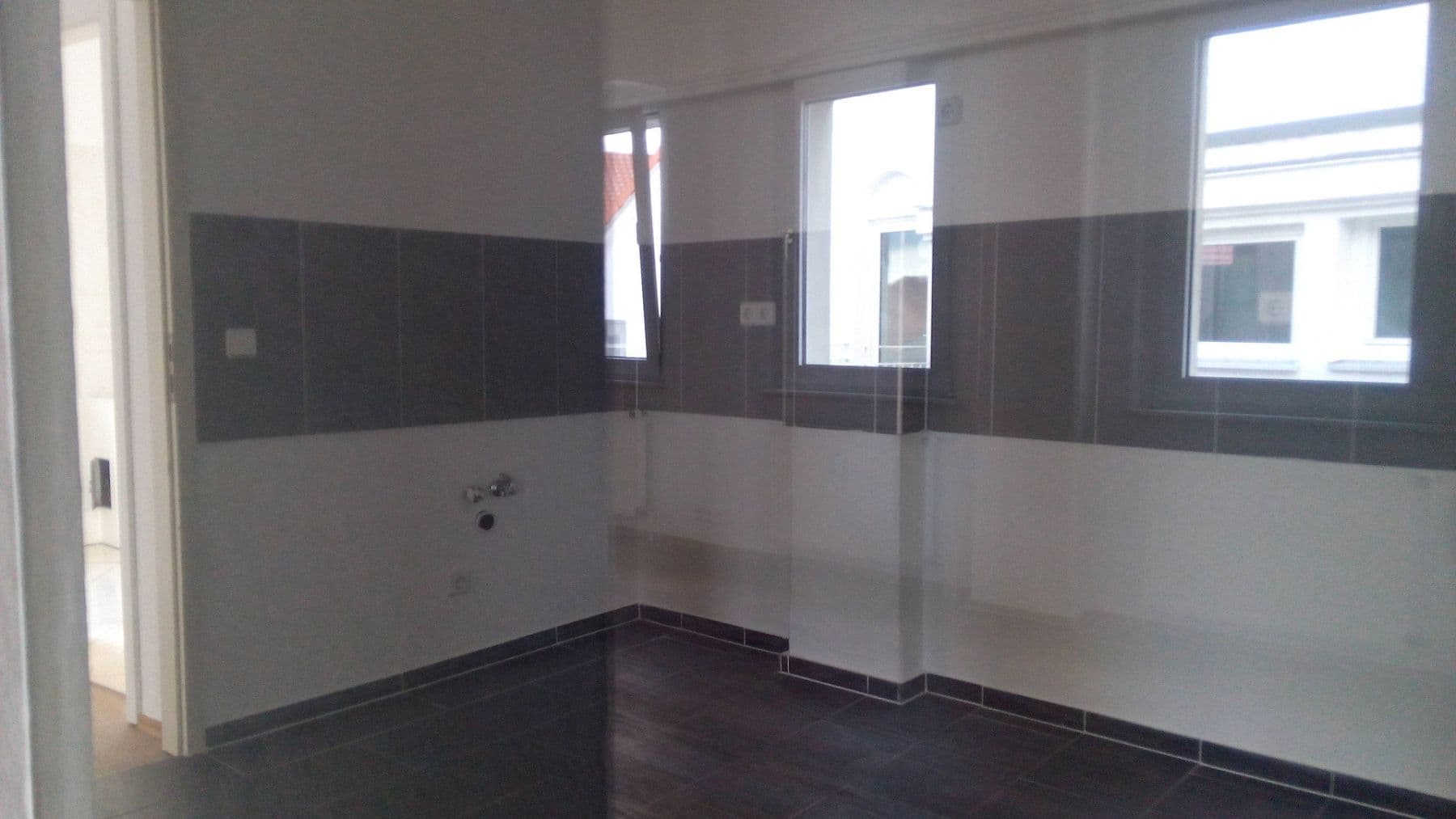 Pronájem bytu 3+1 93 m², Meißner Straße, 3, Wilsdruff, Sasko Pronájem bytu 3+1 93 m², Meißner Straße, 3, Wilsdruff, Sasko