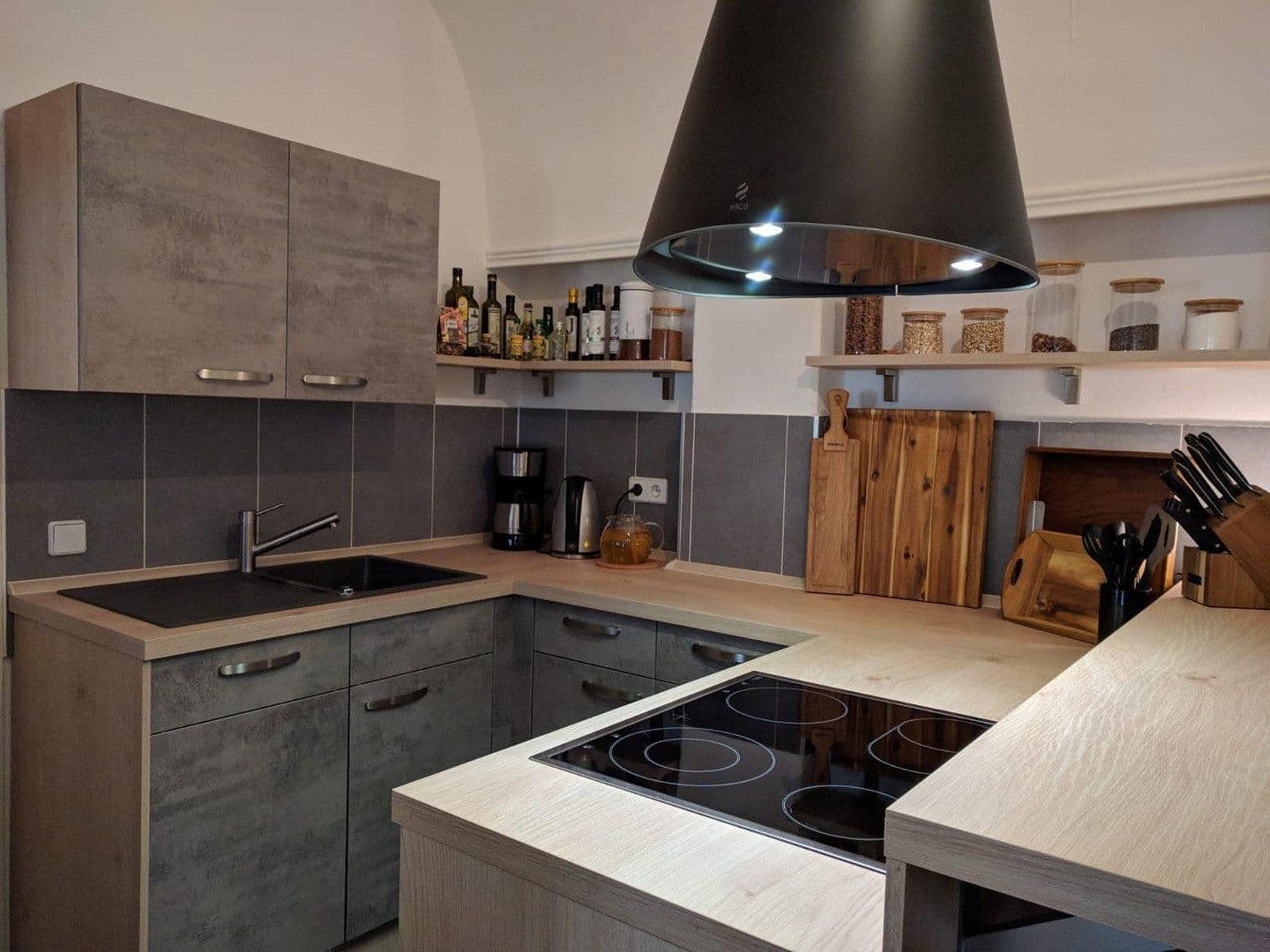 Pronájem bytu 3+1 93 m², Meißner Straße, 3, Wilsdruff, Sasko Pronájem bytu 3+1 93 m², Meißner Straße, 3, Wilsdruff, Sasko