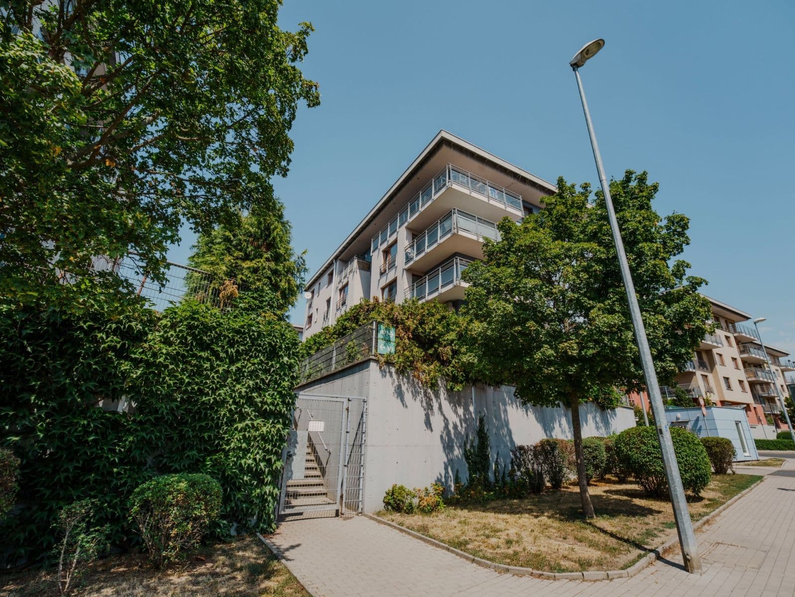 Pronájem bytu 2+kk 62 m², Jana Přibíka, Praha, Praha Pronájem bytu 2+kk 62 m², Jana Přibíka, Praha, Praha