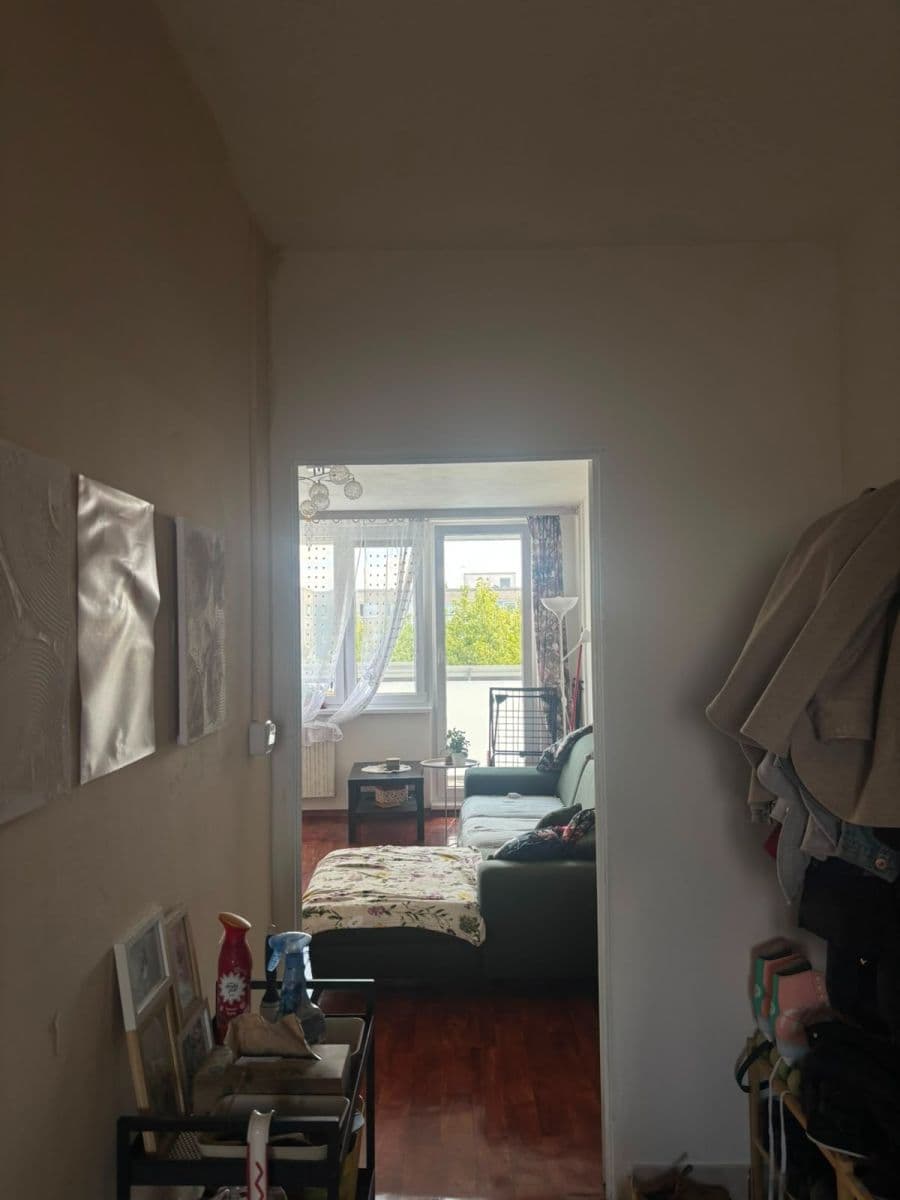 Pronájem bytu 3+1 75 m², Bašteckého, Praha, Praha Pronájem bytu 3+1 75 m², Bašteckého, Praha, Praha