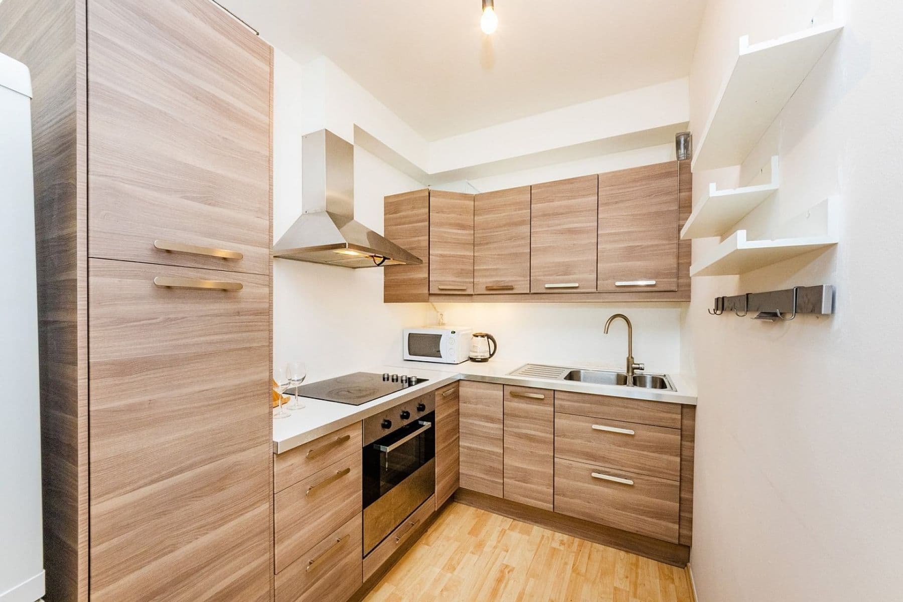 Pronájem bytu 2+kk 51 m², U Hostavického potoka, Praha, Praha Pronájem bytu 2+kk 51 m², U Hostavického potoka, Praha, Praha