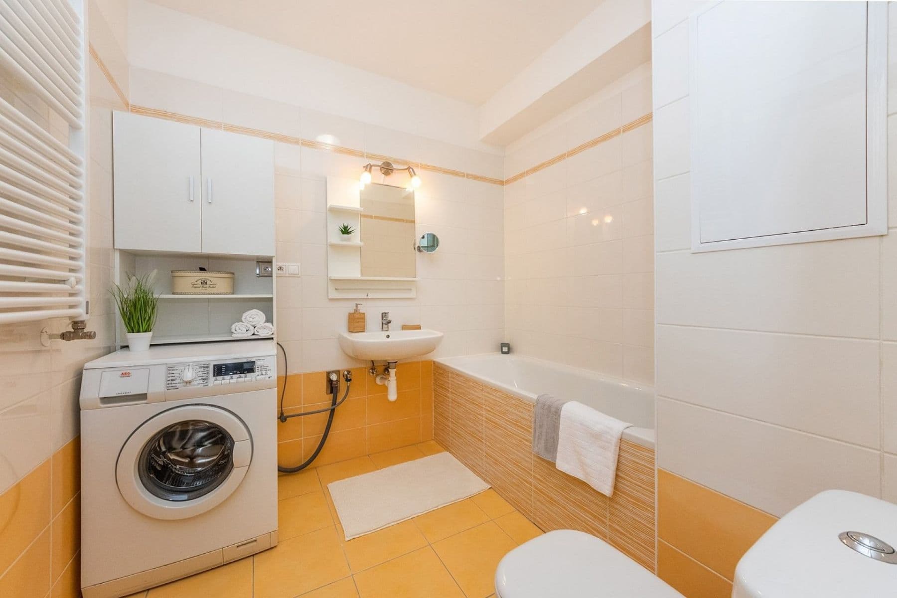 Pronájem bytu 2+kk 51 m², U Hostavického potoka, Praha, Praha Pronájem bytu 2+kk 51 m², U Hostavického potoka, Praha, Praha