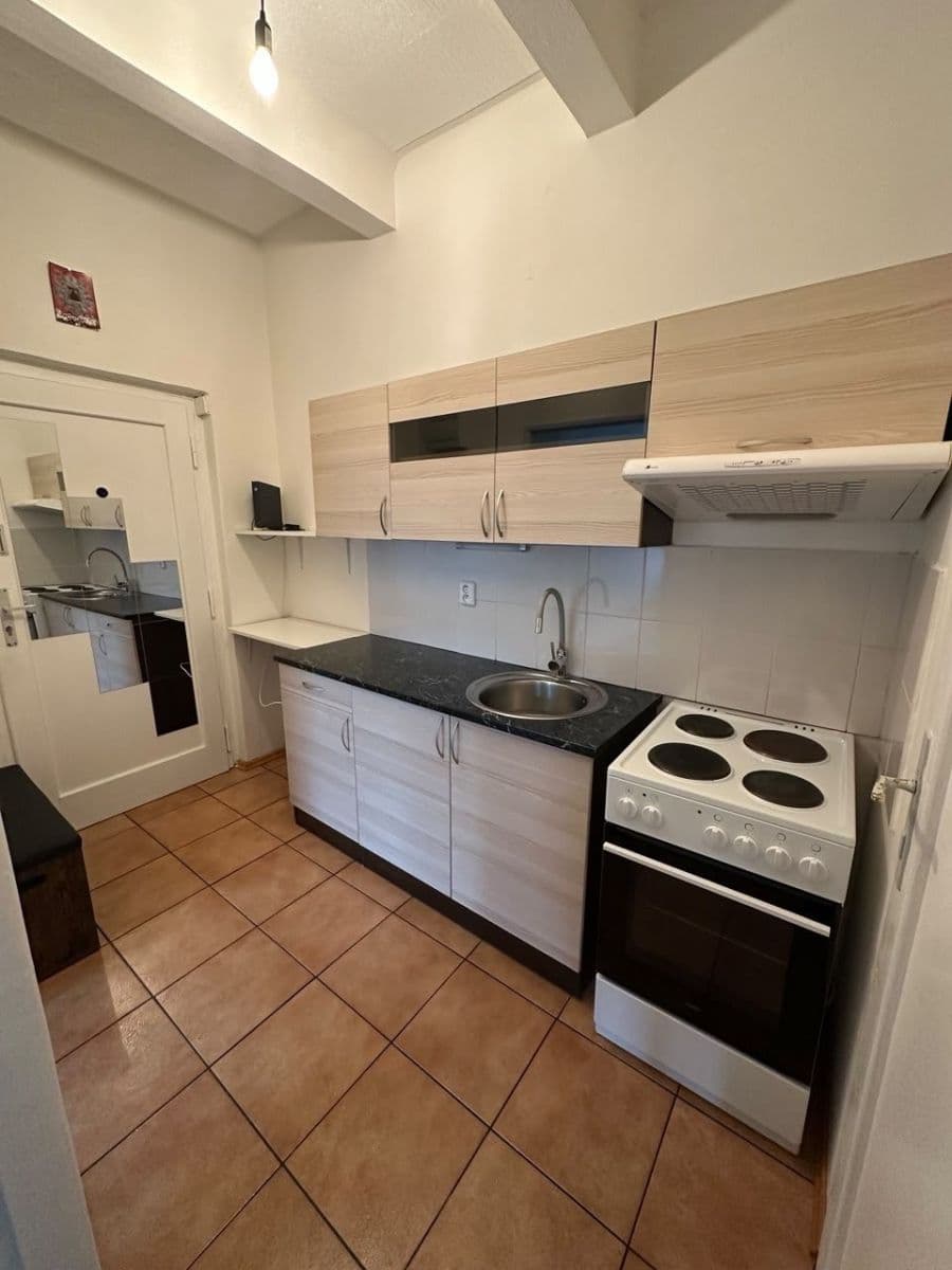 Pronájem bytu 2+1 44 m², Musílkova, Praha, Praha Pronájem bytu 2+1 44 m², Musílkova, Praha, Praha