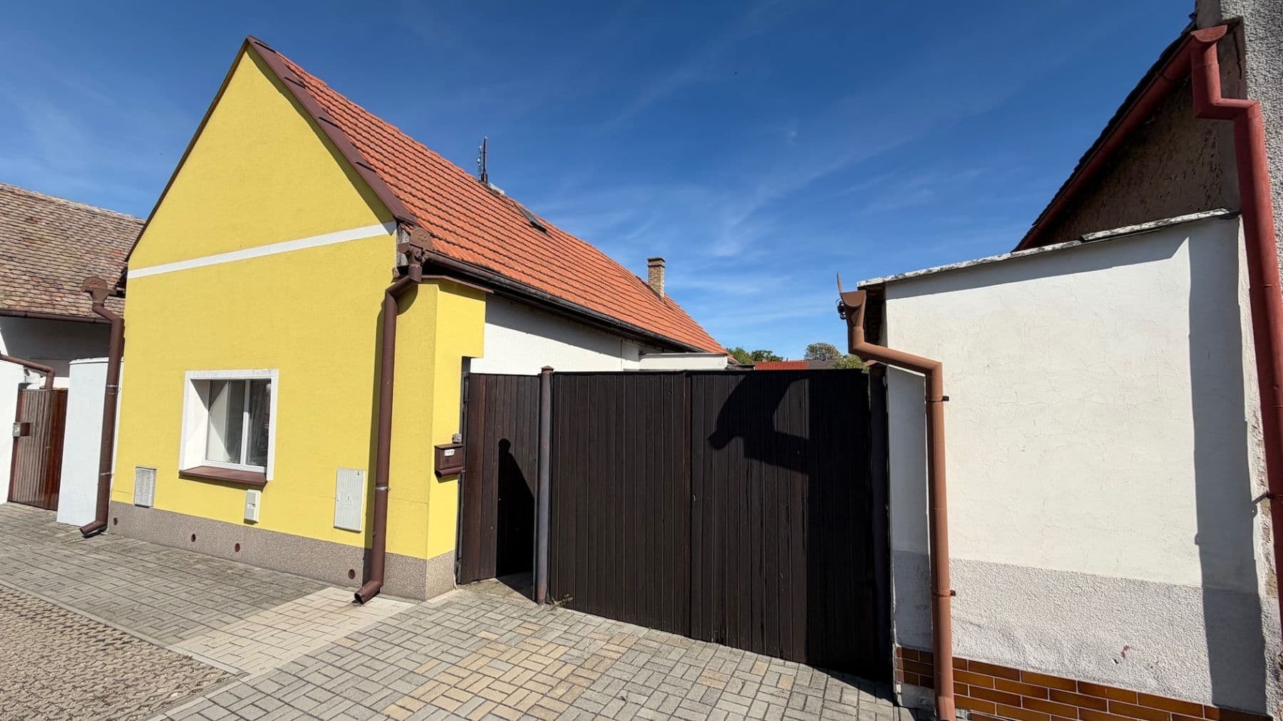Prodej domu 654 m², pozemek 2.618 m², Kozí, Slavětín, Ústecký kraj Prodej domu 654 m², pozemek 2.618 m², Kozí, Slavětín, Ústecký kraj