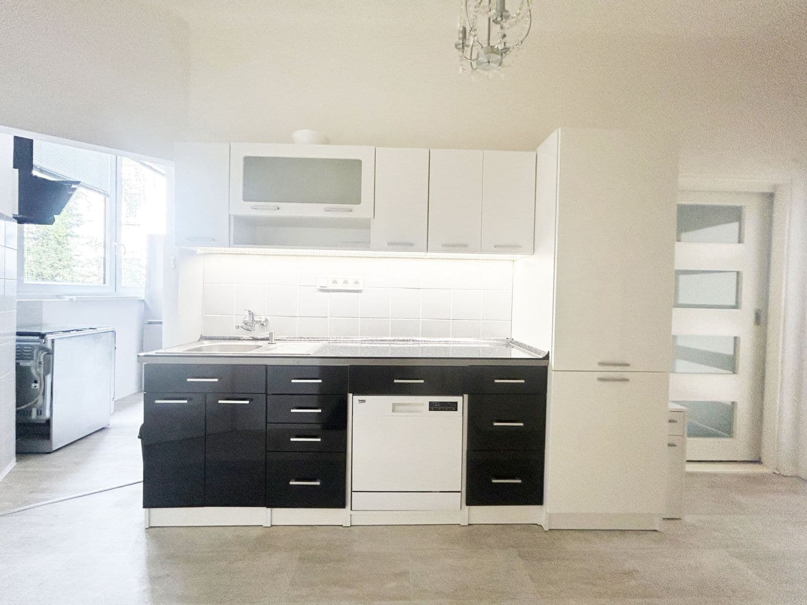 Pronájem bytu 2+kk 45 m², Stroupežnického, Praha, Praha Pronájem bytu 2+kk 45 m², Stroupežnického, Praha, Praha