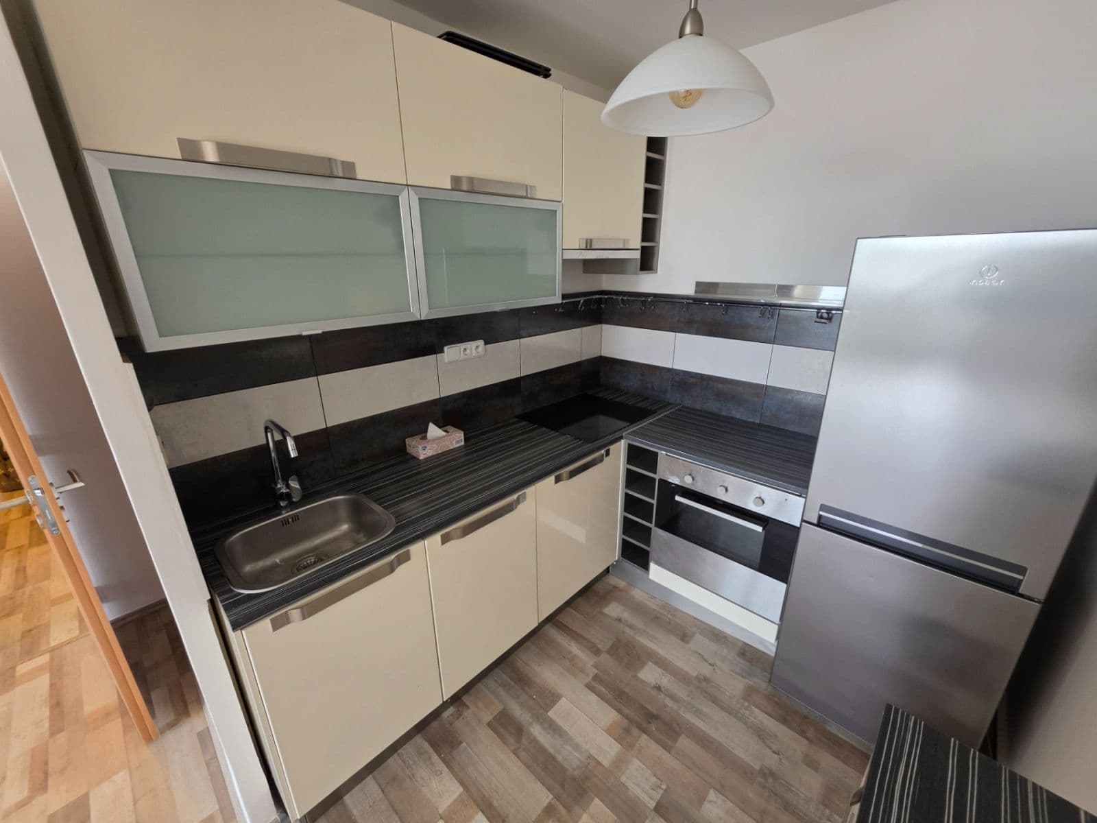 Prodej bytu 2+kk 56 m², V Hůrkách, Praha, Praha Prodej bytu 2+kk 56 m², V Hůrkách, Praha, Praha