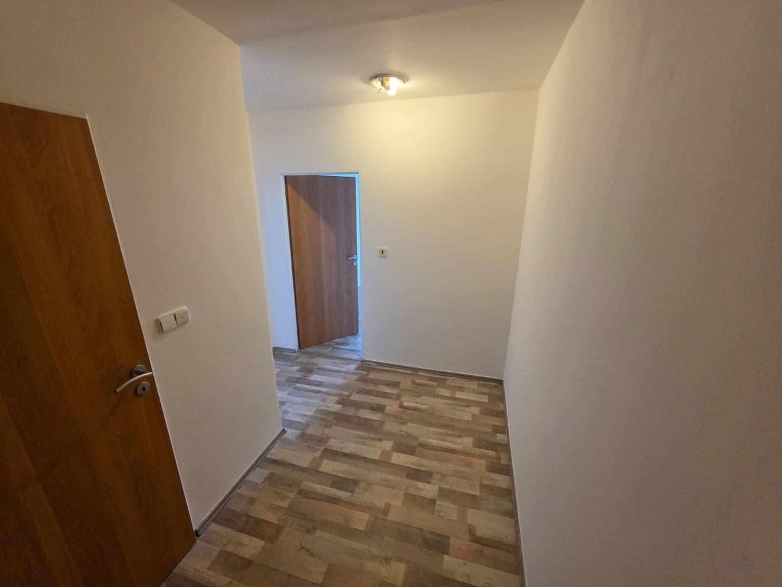 Prodej bytu 2+kk 56 m², V Hůrkách, Praha, Praha Prodej bytu 2+kk 56 m², V Hůrkách, Praha, Praha