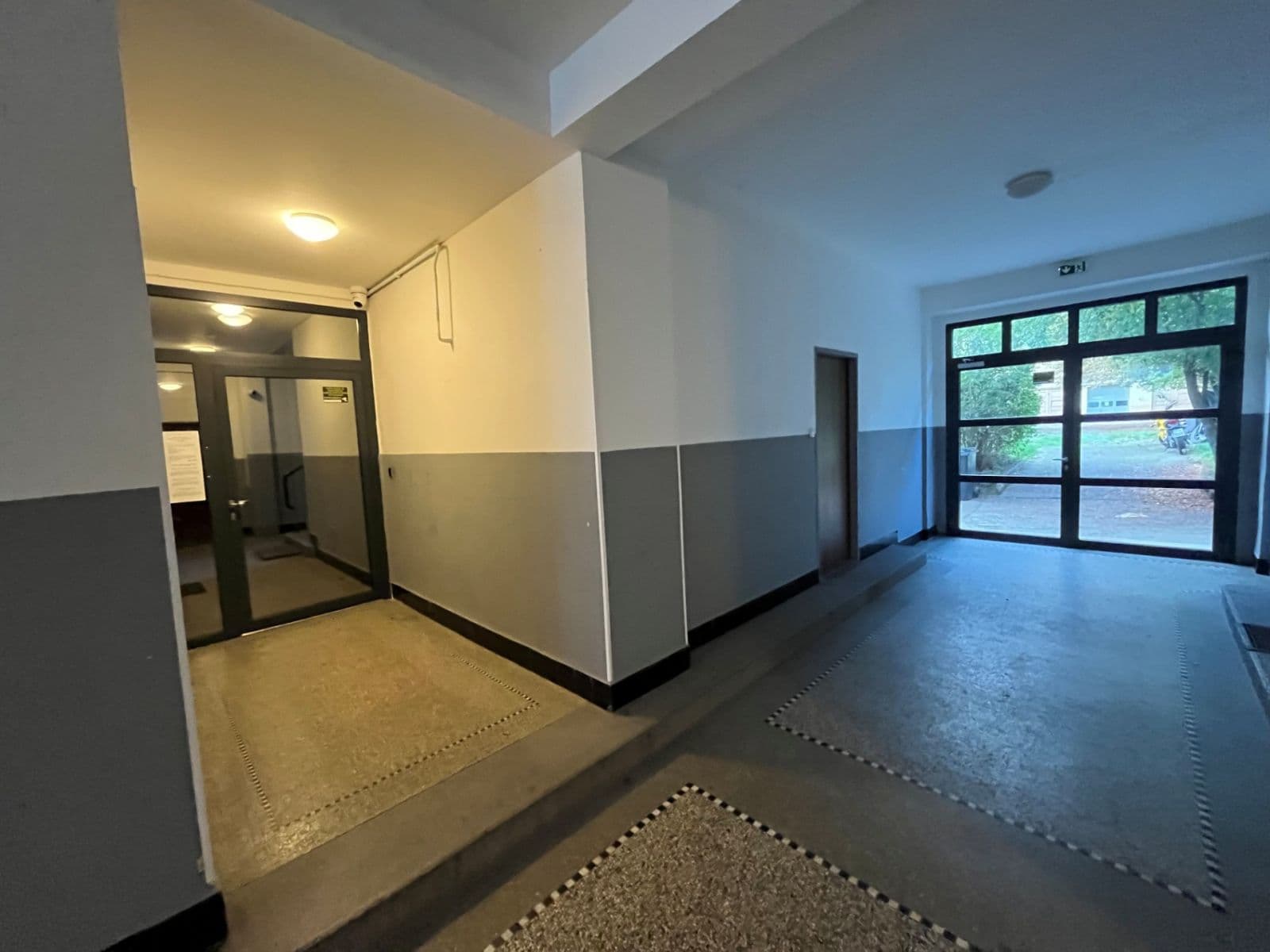 Prodej bytu 2+kk 47 m², 5. května, Praha, Praha Prodej bytu 2+kk 47 m², 5. května, Praha, Praha