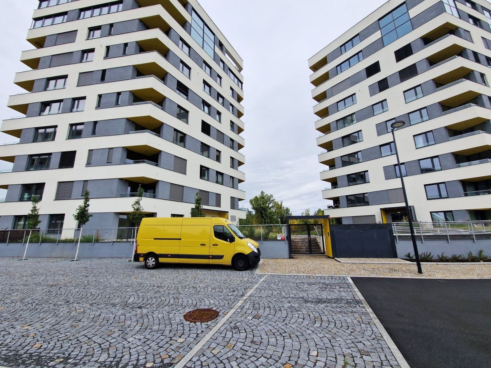 Pronájem bytu 2+kk 55 m², Sokolova, Praha, Praha Pronájem bytu 2+kk 55 m², Sokolova, Praha, Praha