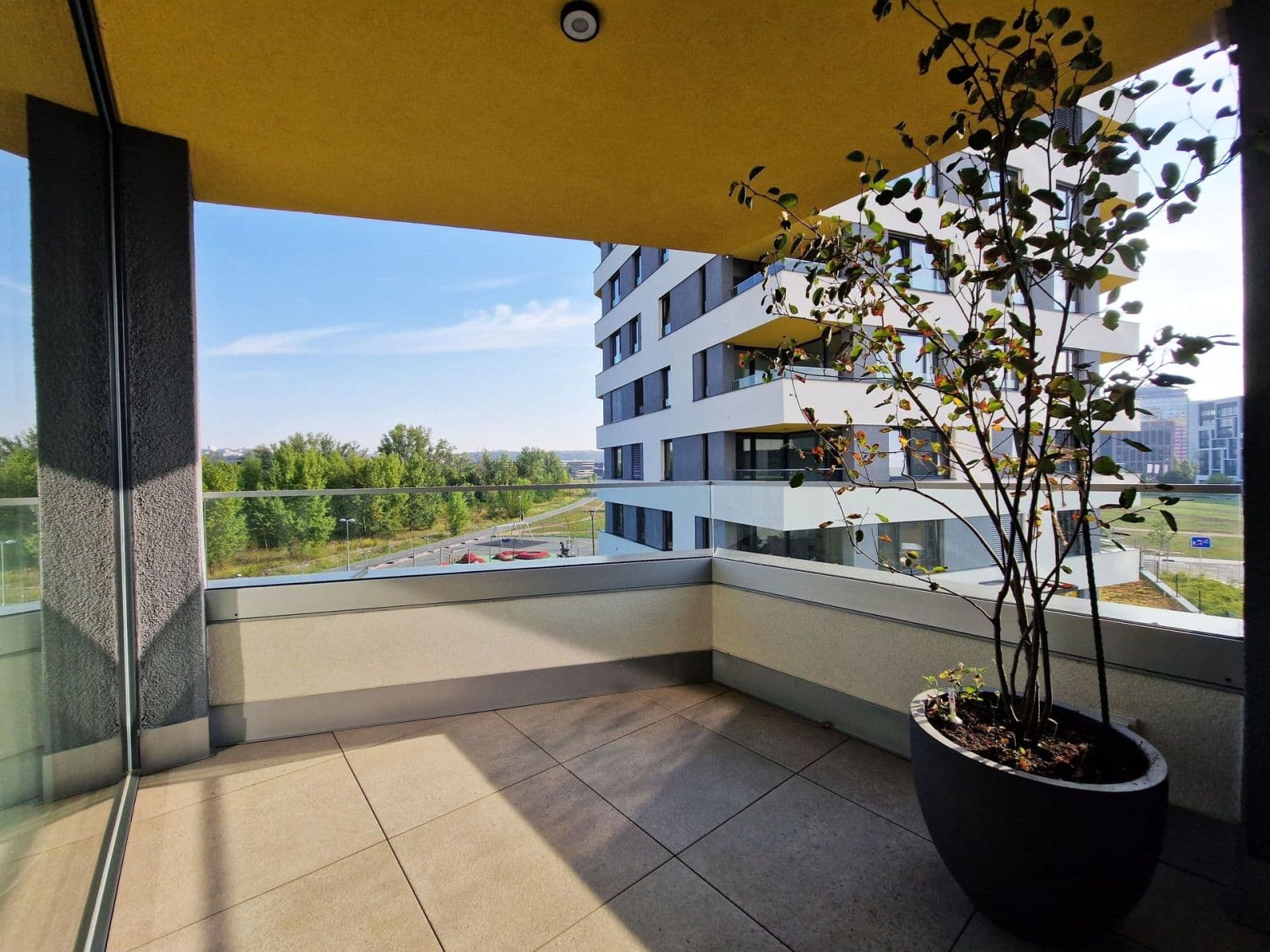 Pronájem bytu 2+kk 55 m², Sokolova, Praha, Praha Pronájem bytu 2+kk 55 m², Sokolova, Praha, Praha