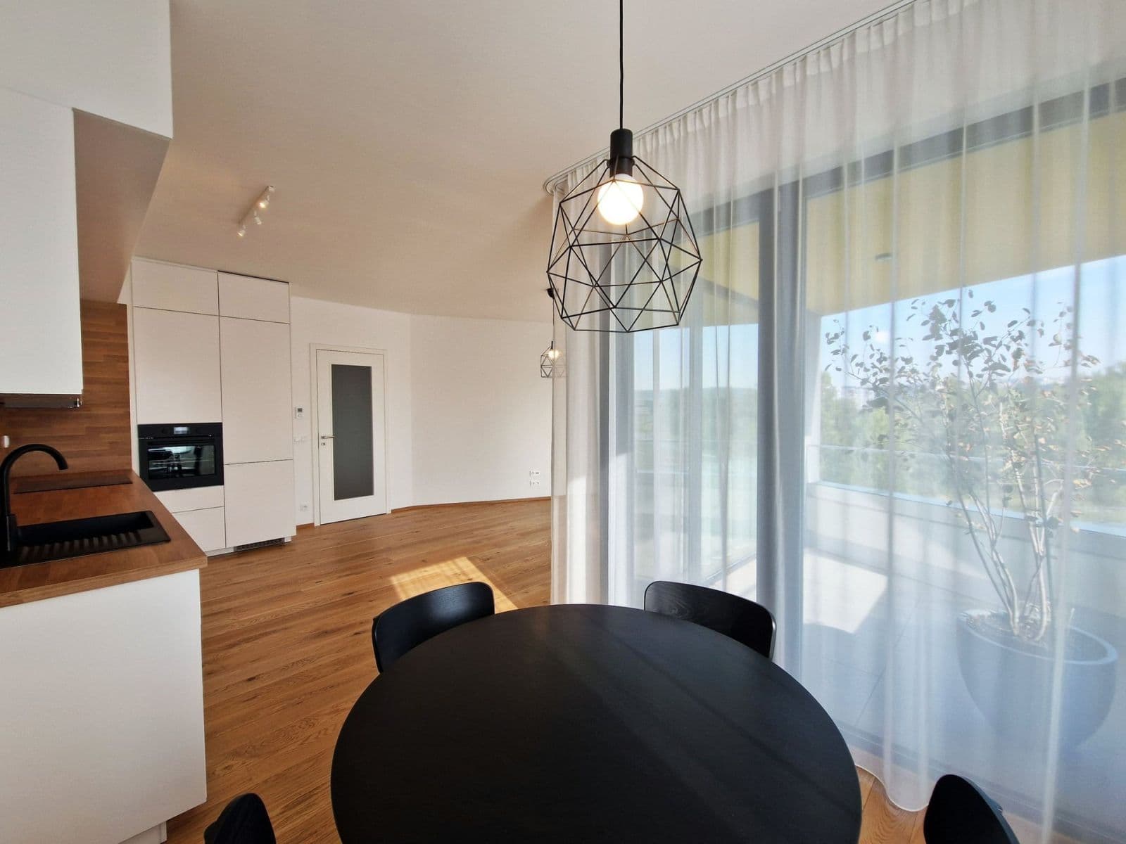 Pronájem bytu 2+kk 55 m², Sokolova, Praha, Praha Pronájem bytu 2+kk 55 m², Sokolova, Praha, Praha