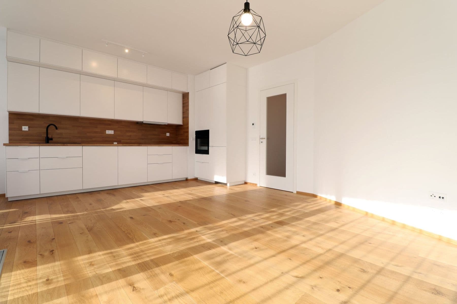 Pronájem bytu 2+kk 55 m², Sokolova, Praha, Praha Pronájem bytu 2+kk 55 m², Sokolova, Praha, Praha