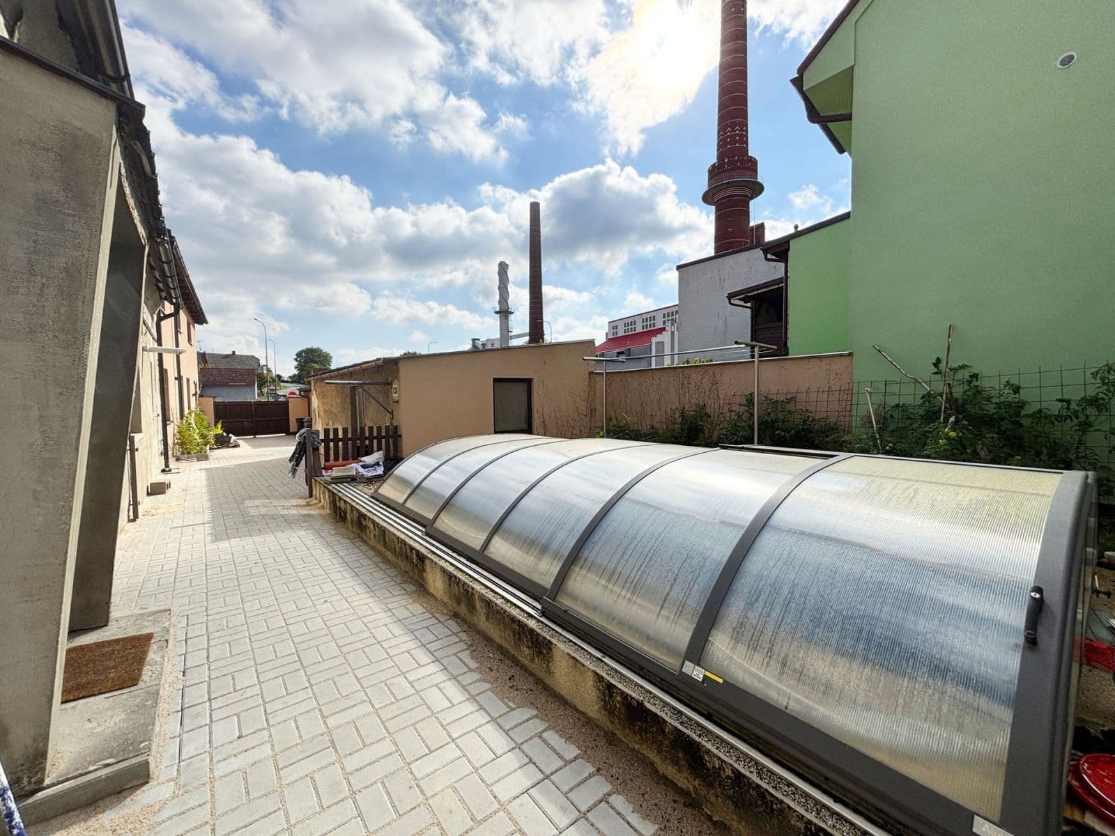 Pronájem bytu 3+1 67 m², Palackého náměstí, Dobrovice, Středočeský kraj Pronájem bytu 3+1 67 m², Palackého náměstí, Dobrovice, Středočeský kraj