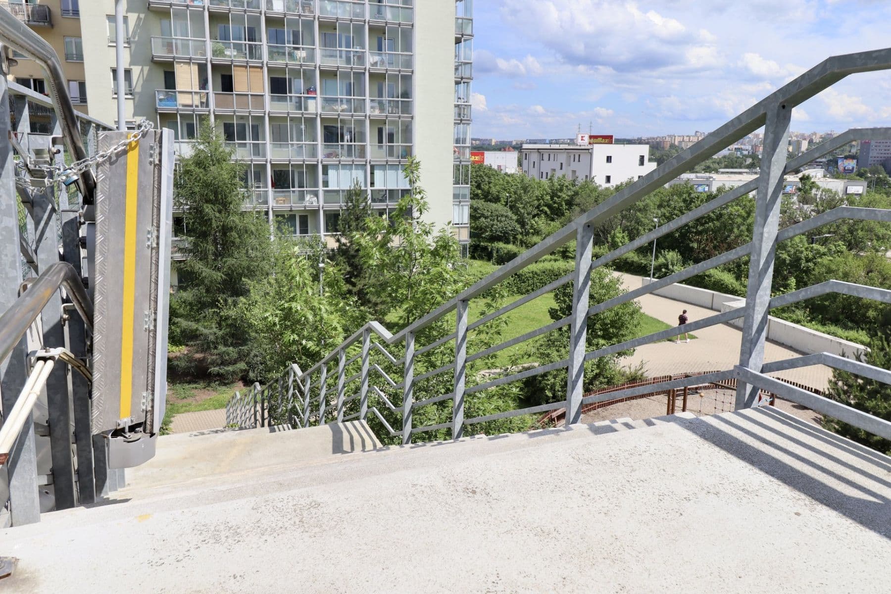 Pronájem bytu 2+kk 49 m², V dolině, Praha, Praha Pronájem bytu 2+kk 49 m², V dolině, Praha, Praha