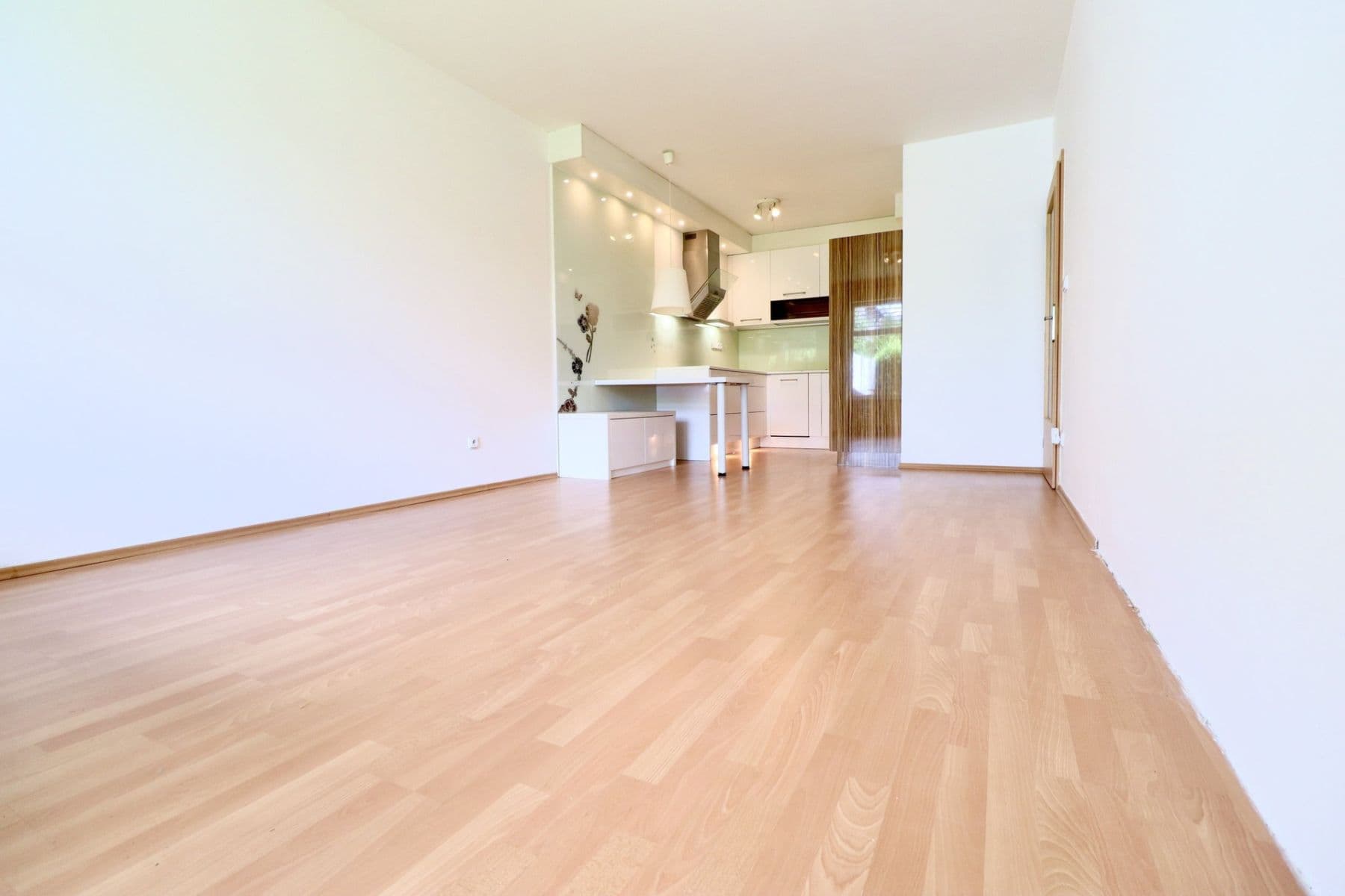 Pronájem bytu 2+kk 49 m², V dolině, Praha, Praha Pronájem bytu 2+kk 49 m², V dolině, Praha, Praha