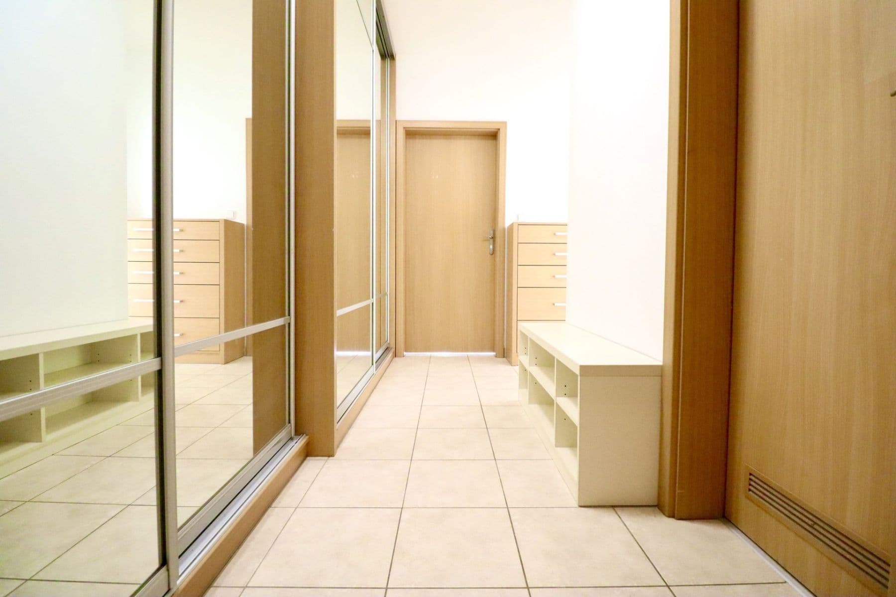 Pronájem bytu 2+kk 49 m², V dolině, Praha, Praha Pronájem bytu 2+kk 49 m², V dolině, Praha, Praha