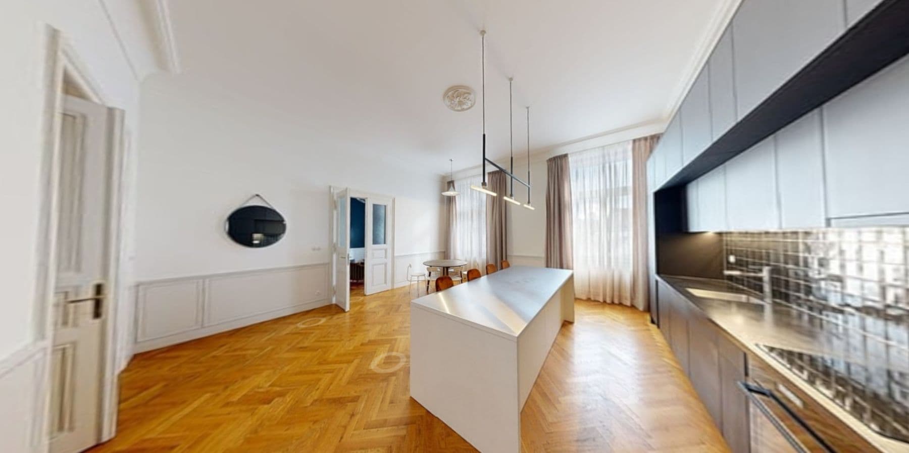 Pronájem bytu 3+1 135 m², náměstí Franze Kafky, Praha, Praha Pronájem bytu 3+1 135 m², náměstí Franze Kafky, Praha, Praha