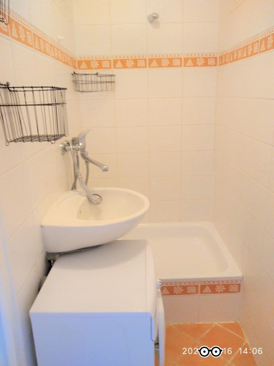 Pronájem bytu Garsoniéra 24 m², Jasmínová, Praha, Praha Pronájem bytu Garsoniéra 24 m², Jasmínová, Praha, Praha