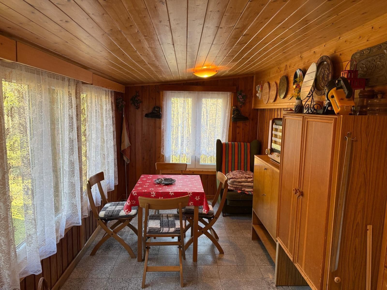 Prodej chaty, chalupy 100 m², pozemek 399 m², Trojanovice, Moravskoslezský kraj Prodej chaty, chalupy 100 m², pozemek 399 m², Trojanovice, Moravskoslezský kraj