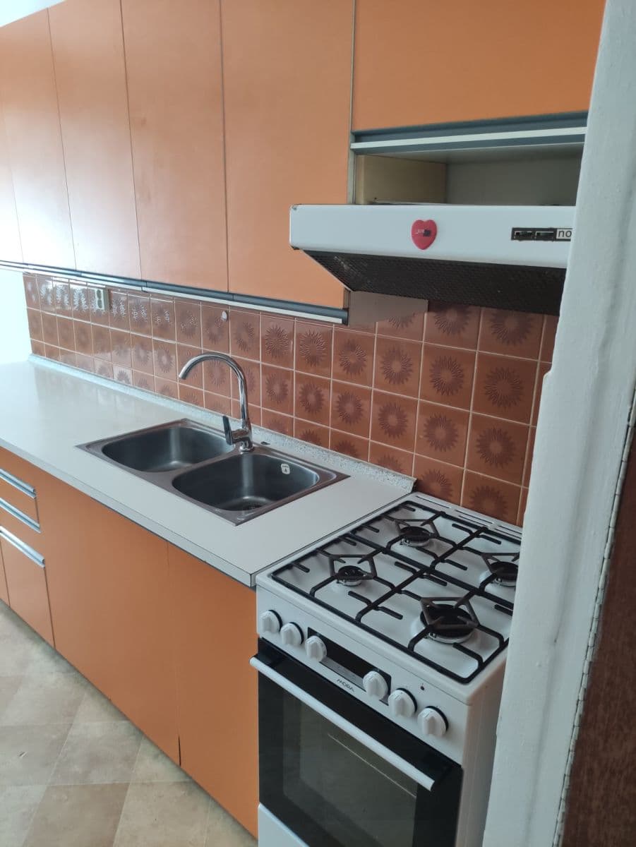 Pronájem bytu 1+1 51 m², Na Petřinách, Praha, Praha Pronájem bytu 1+1 51 m², Na Petřinách, Praha, Praha