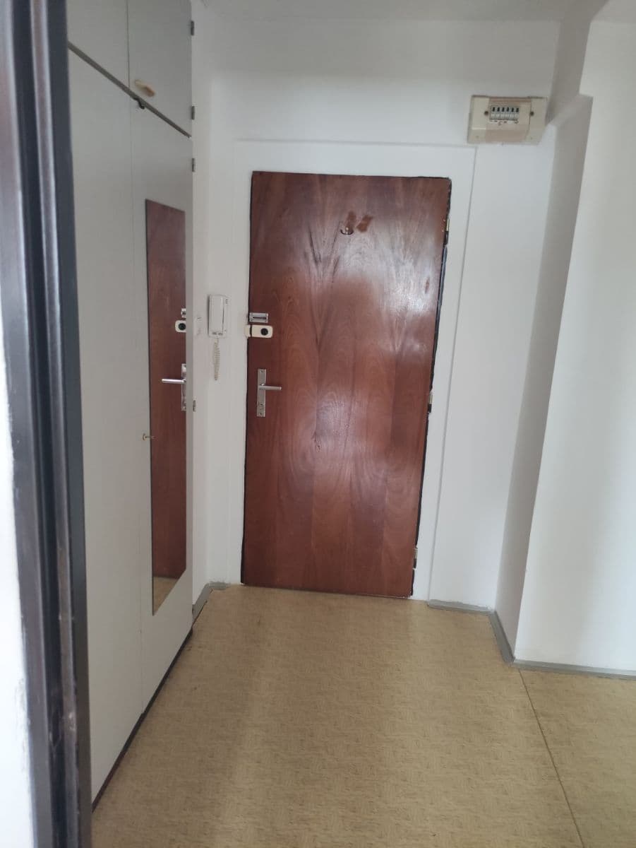 Pronájem bytu 1+1 51 m², Na Petřinách, Praha, Praha Pronájem bytu 1+1 51 m², Na Petřinách, Praha, Praha