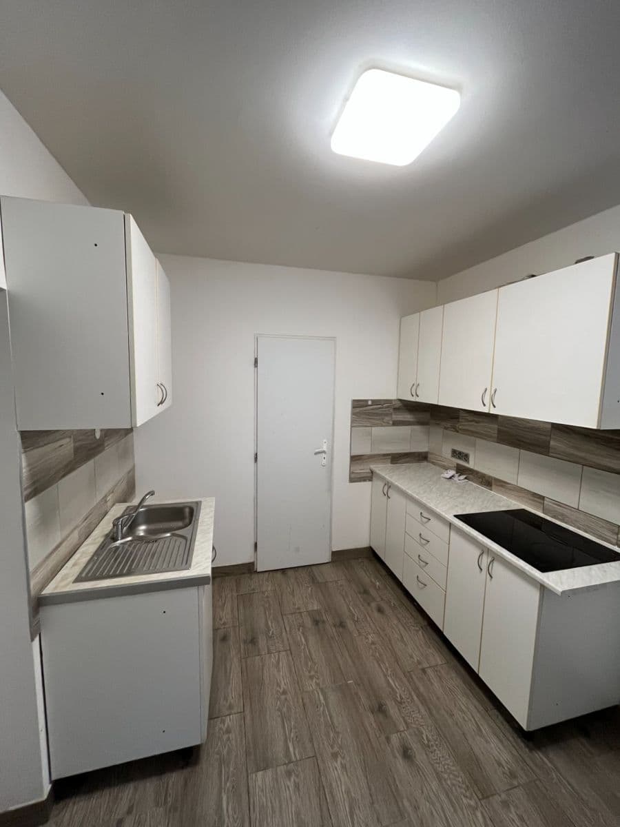 Pronájem bytu 1+1 32 m², Sokolova, Brno, Jihomoravský kraj Pronájem bytu 1+1 32 m², Sokolova, Brno, Jihomoravský kraj