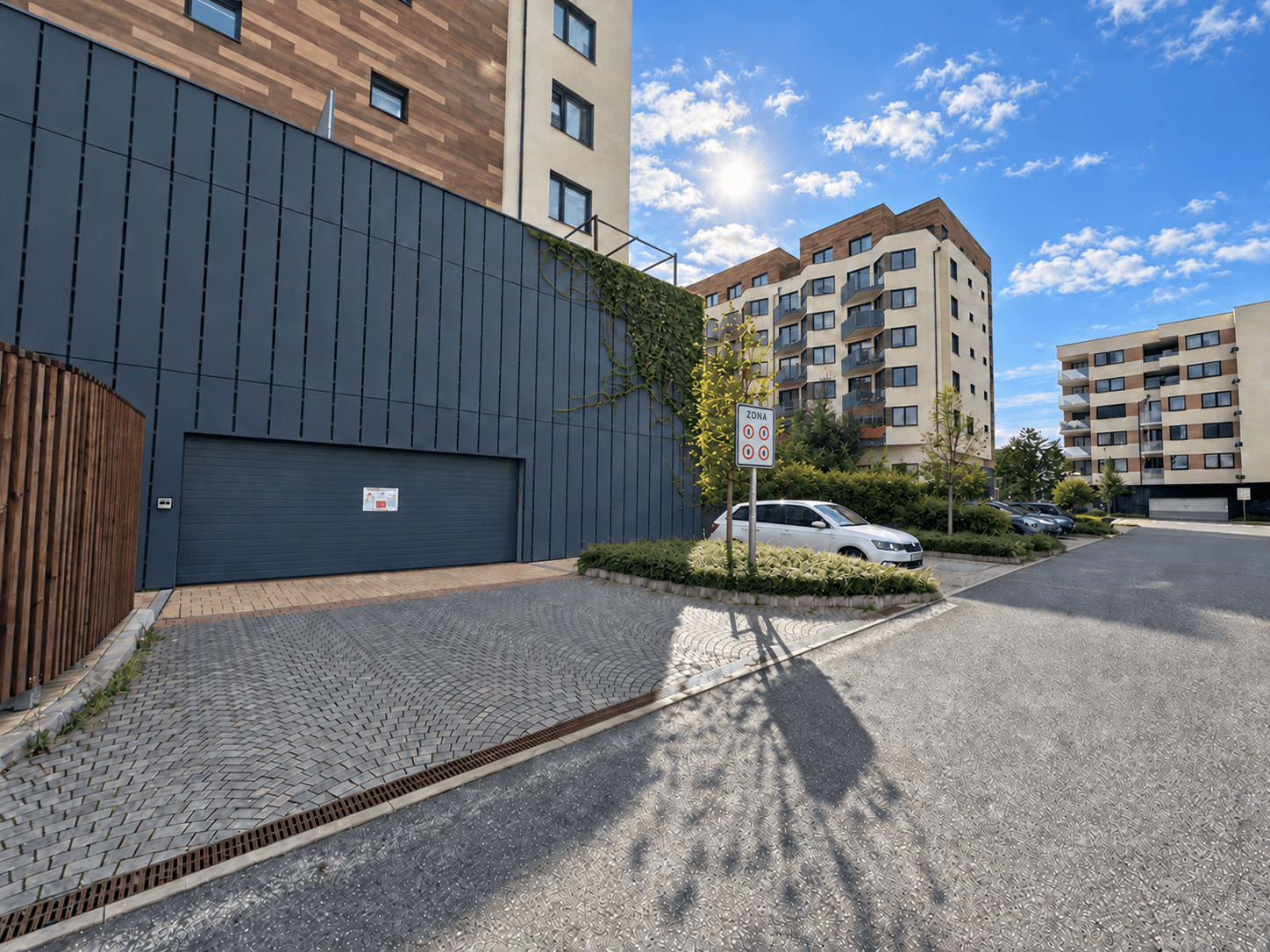 Prodej garáže 20 m², Praha, Praha Prodej garáže 20 m², Praha, Praha