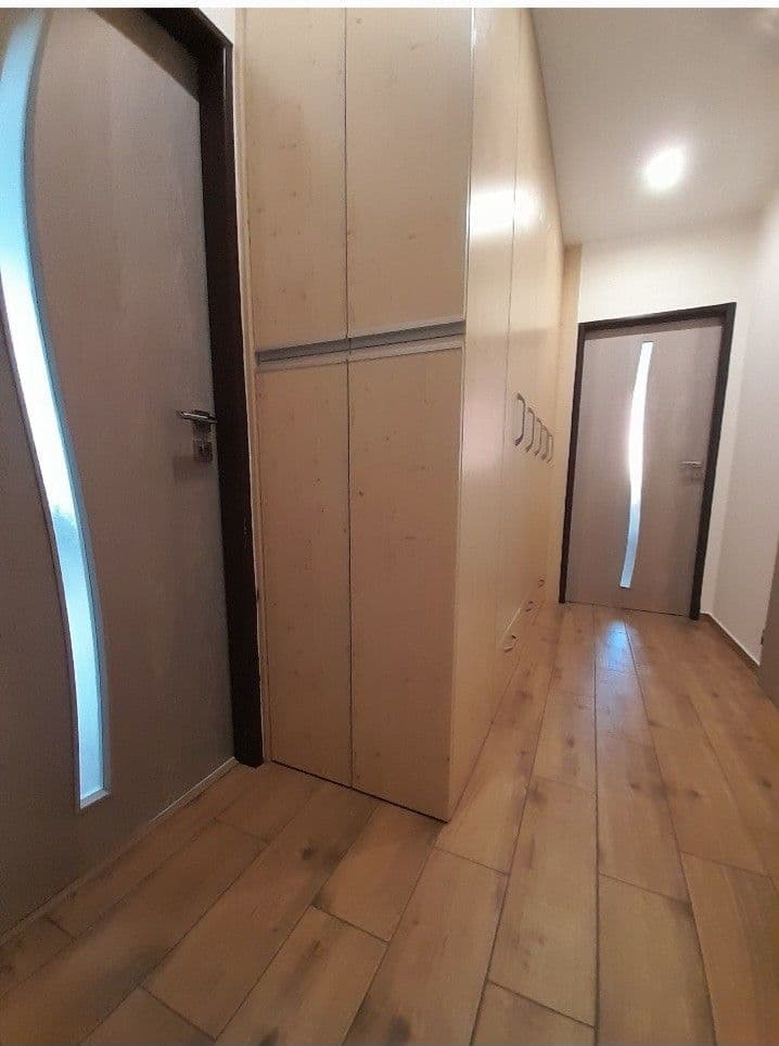 Pronájem bytu 3+1 71 m², Rákosníkova, Neveklov, Středočeský kraj Pronájem bytu 3+1 71 m², Rákosníkova, Neveklov, Středočeský kraj