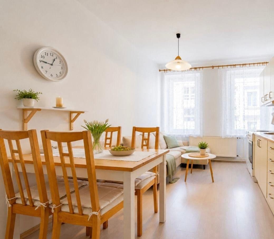 Pronájem bytu 2+kk 50 m², Rudolfovská tř., České Budějovice, Jihočeský kraj Pronájem bytu 2+kk 50 m², Rudolfovská tř., České Budějovice, Jihočeský kraj
