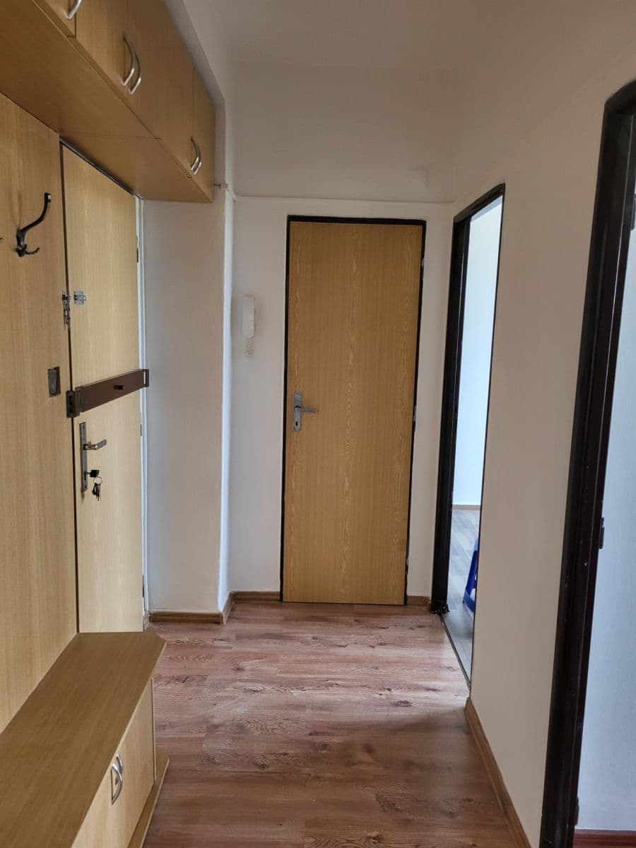 Pronájem bytu 3+1 64 m², 17. listopadu, Bílovec, Moravskoslezský kraj Pronájem bytu 3+1 64 m², 17. listopadu, Bílovec, Moravskoslezský kraj