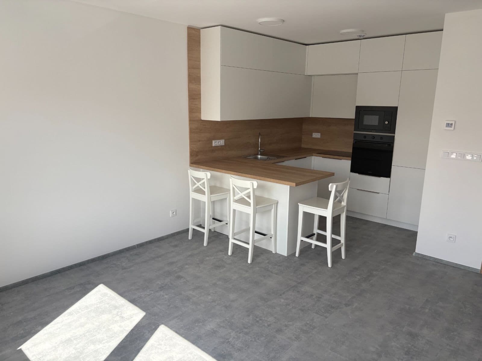 Pronájem bytu 3+kk 62 m², Břetislavova, Brno, Jihomoravský kraj Pronájem bytu 3+kk 62 m², Břetislavova, Brno, Jihomoravský kraj