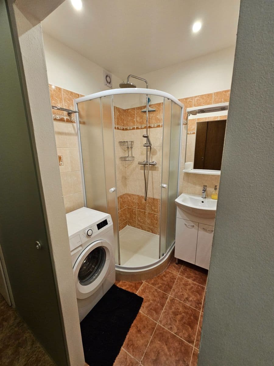 Pronájem bytu 3+kk 60 m², Habartická, Praha, Praha Pronájem bytu 3+kk 60 m², Habartická, Praha, Praha