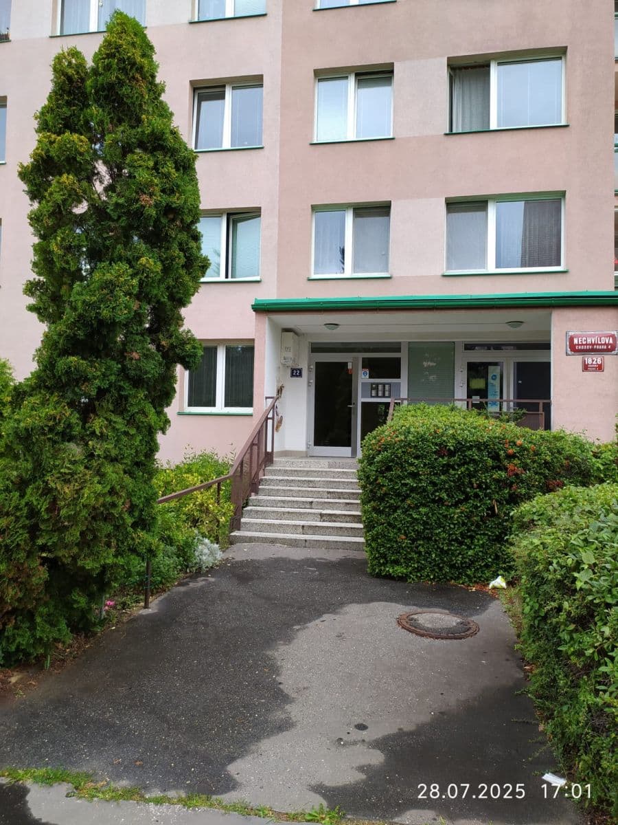 Pronájem bytu 4+kk 90 m², Nechvílova, Praha, Praha Pronájem bytu 4+kk 90 m², Nechvílova, Praha, Praha