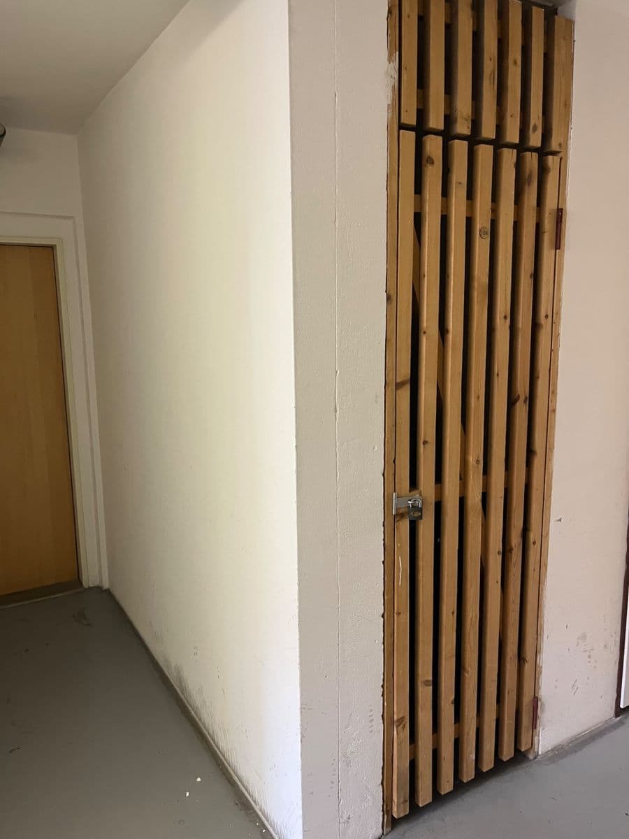 Prodej bytu 1+kk 36 m², Hnězdenská, Praha, Praha Prodej bytu 1+kk 36 m², Hnězdenská, Praha, Praha