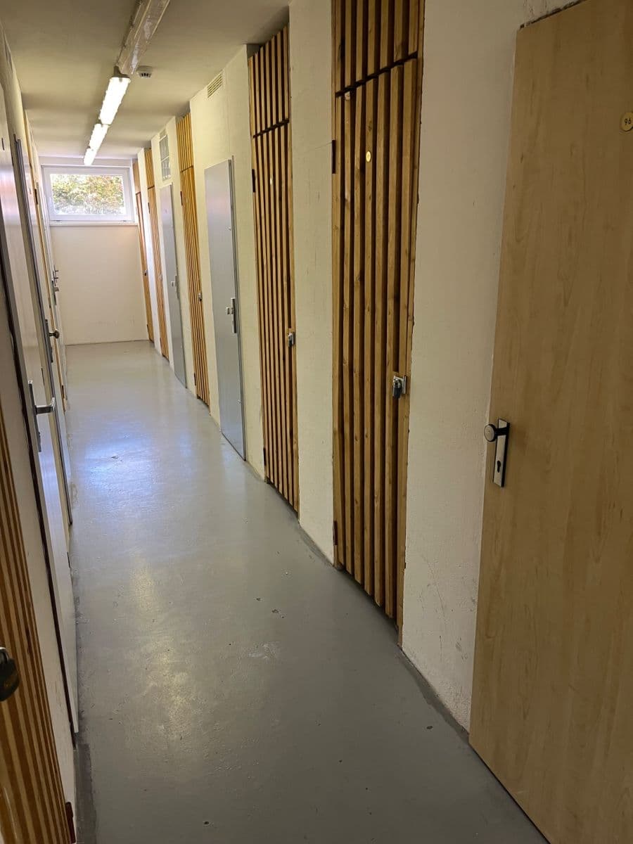 Prodej bytu 1+kk 36 m², Hnězdenská, Praha, Praha Prodej bytu 1+kk 36 m², Hnězdenská, Praha, Praha
