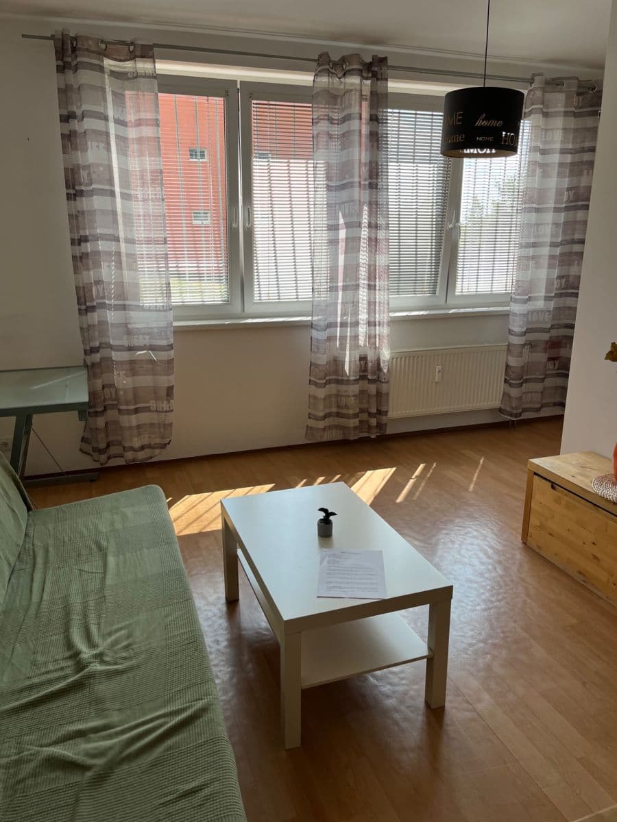 Prodej bytu 1+kk 36 m², Hnězdenská, Praha, Praha Prodej bytu 1+kk 36 m², Hnězdenská, Praha, Praha