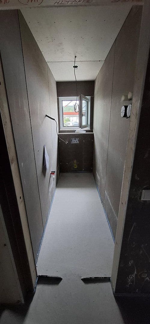 Pronájem bytu 4+1 130 m², Wiesenweg 66, Bubenreuth, Bavorsko Pronájem bytu 4+1 130 m², Wiesenweg 66, Bubenreuth, Bavorsko