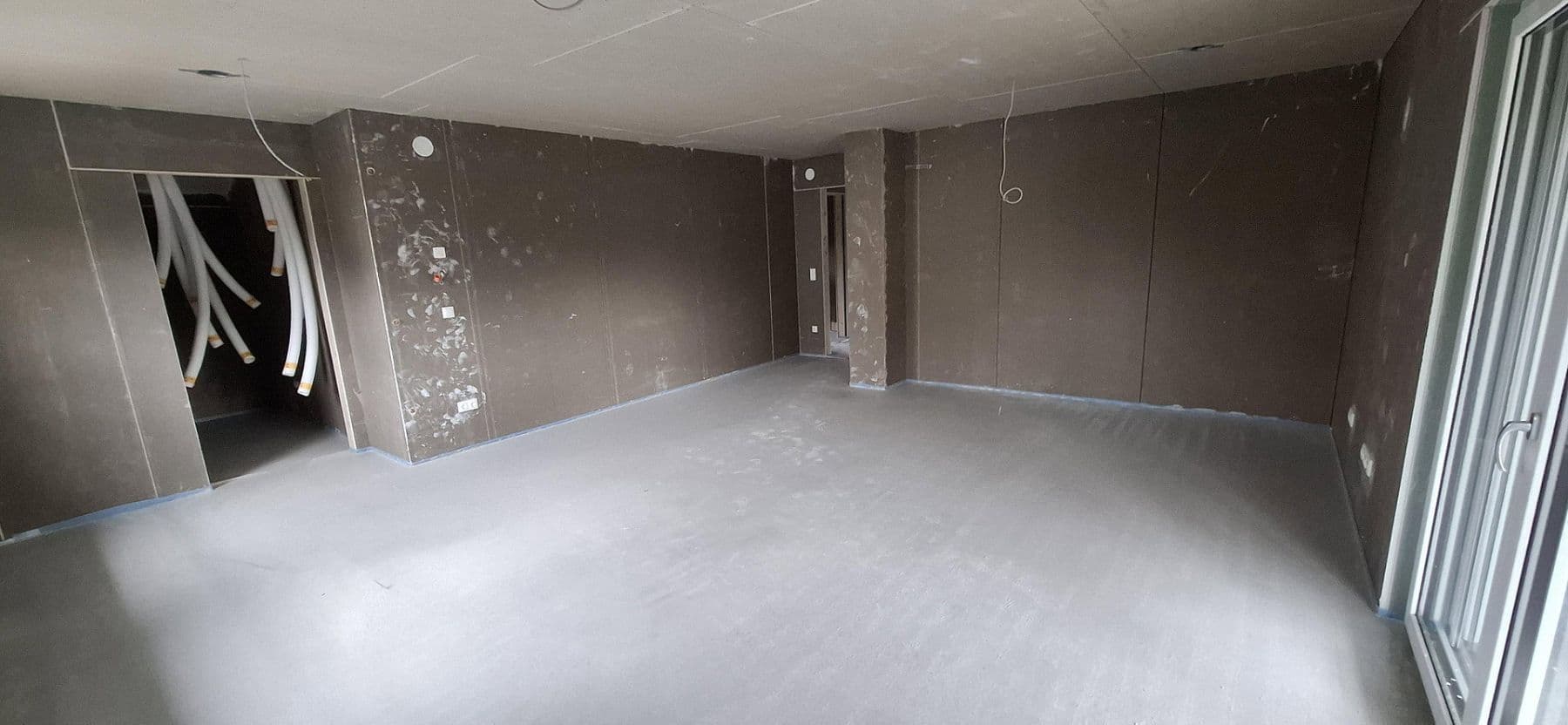 Pronájem bytu 4+1 130 m², Wiesenweg 66, Bubenreuth, Bavorsko Pronájem bytu 4+1 130 m², Wiesenweg 66, Bubenreuth, Bavorsko