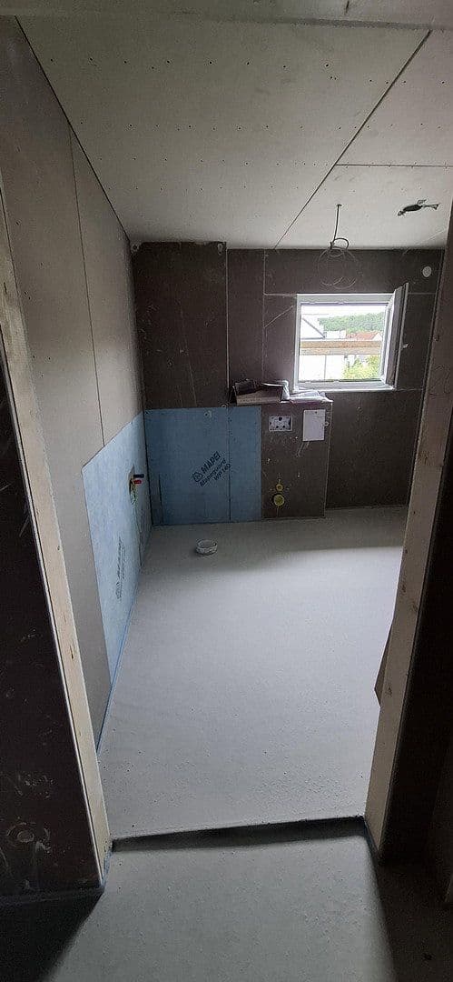 Pronájem bytu 4+1 130 m², Wiesenweg 66, Bubenreuth, Bavorsko Pronájem bytu 4+1 130 m², Wiesenweg 66, Bubenreuth, Bavorsko