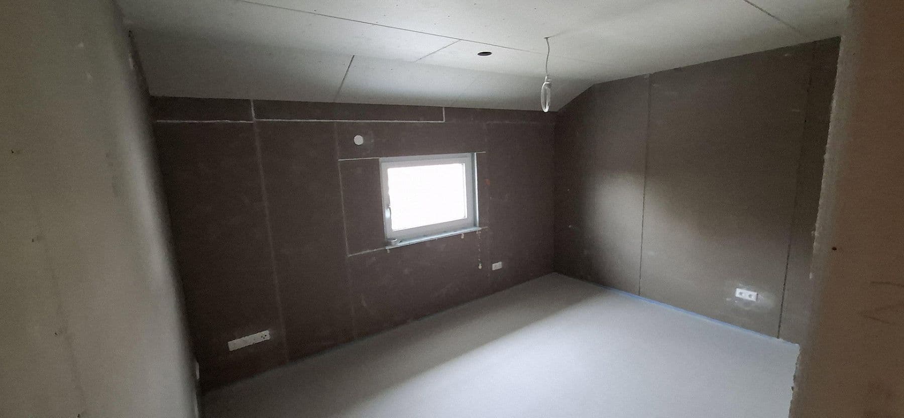 Pronájem bytu 4+1 130 m², Wiesenweg 66, Bubenreuth, Bavorsko Pronájem bytu 4+1 130 m², Wiesenweg 66, Bubenreuth, Bavorsko