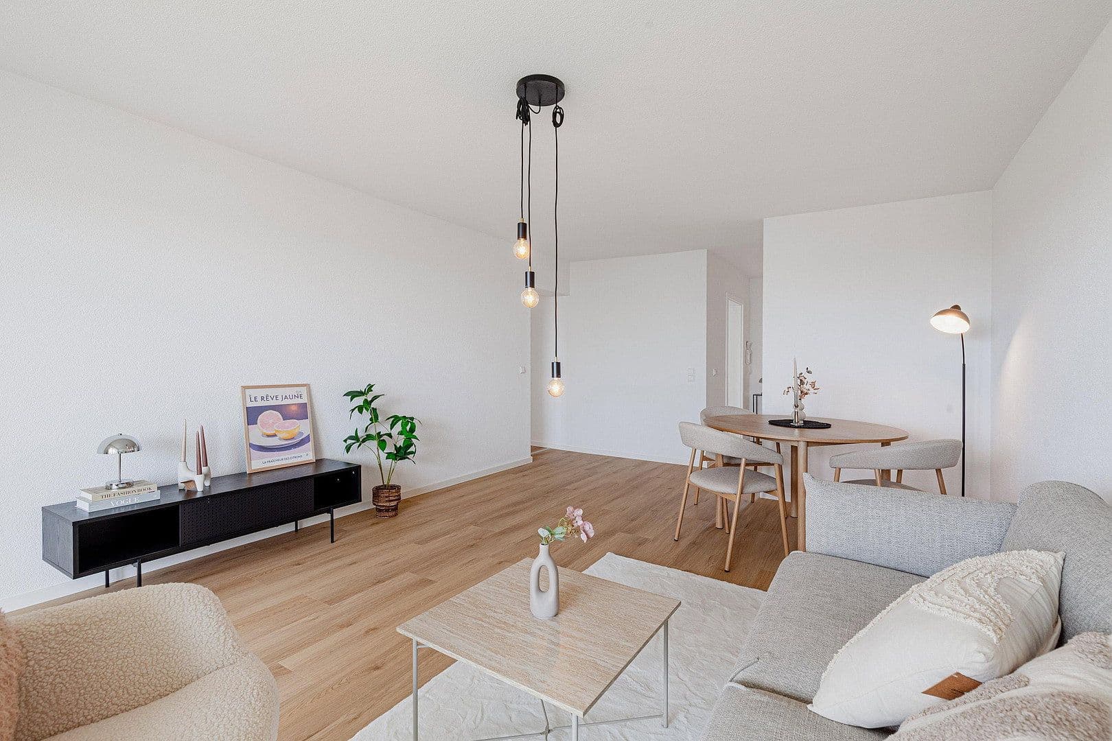 Prodej bytu 4+1 88 m², Bönnigheimer Str. 10, Ludwigsburg, Bádensko-Württembersko Prodej bytu 4+1 88 m², Bönnigheimer Str. 10, Ludwigsburg, Bádensko-Württembersko