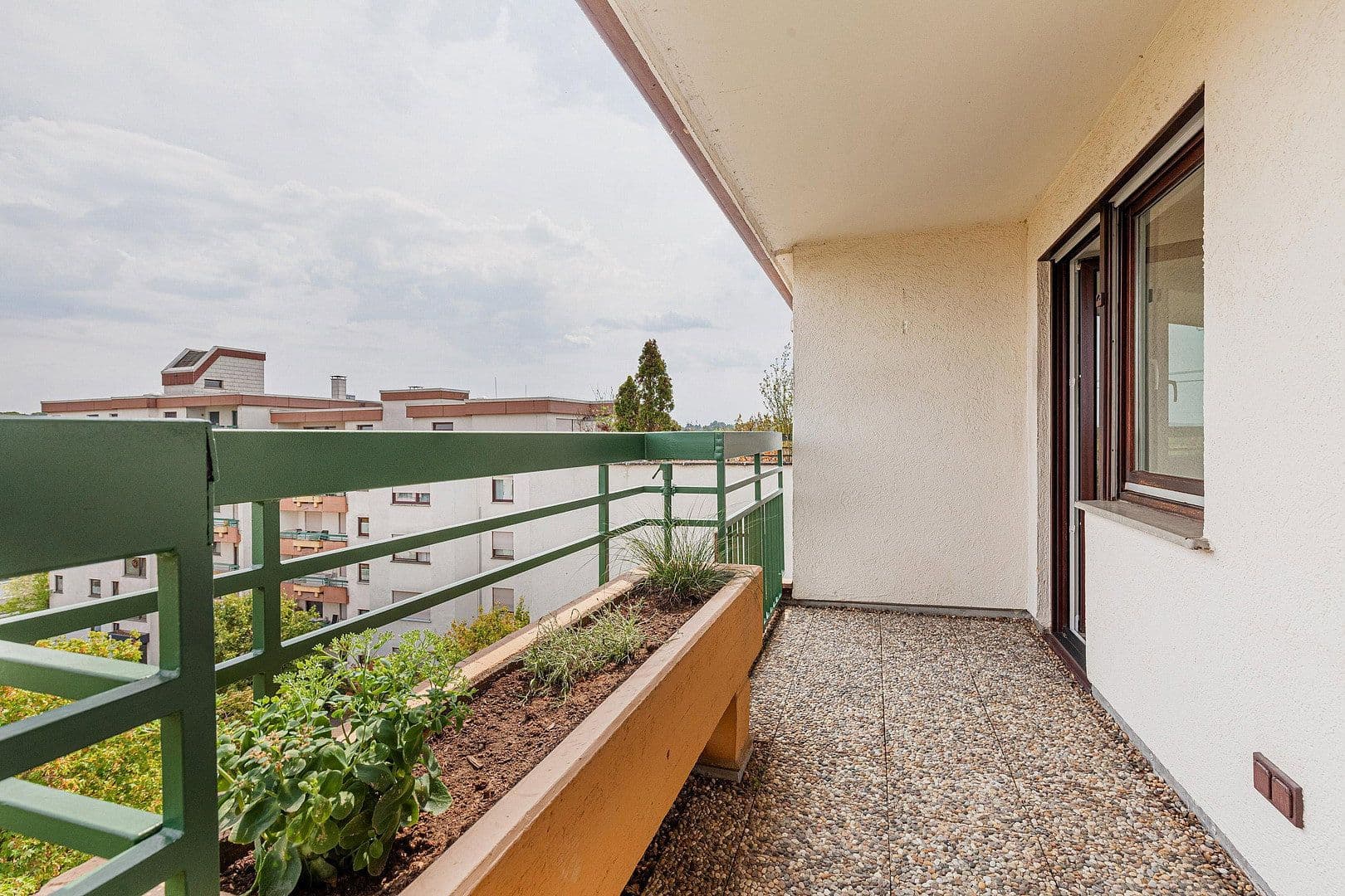 Prodej bytu 4+1 88 m², Bönnigheimer Str. 10, Ludwigsburg, Bádensko-Württembersko Prodej bytu 4+1 88 m², Bönnigheimer Str. 10, Ludwigsburg, Bádensko-Württembersko