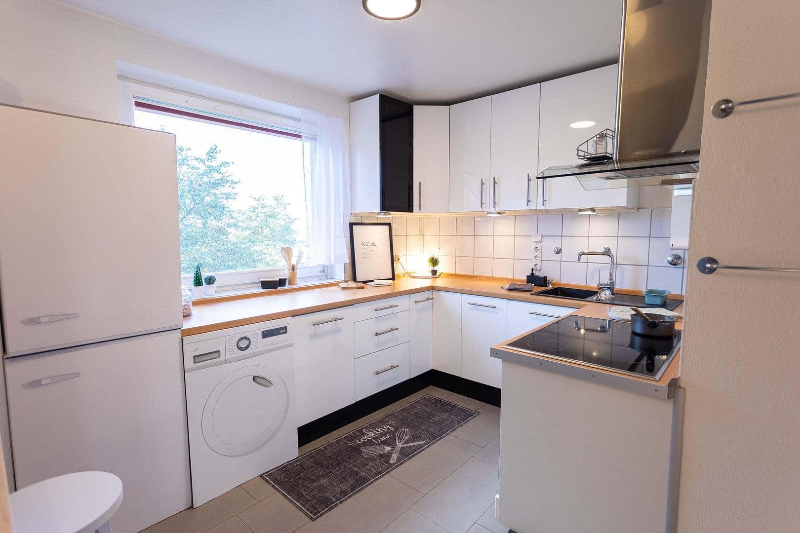 Prodej bytu 3+1 89 m², Von-Escherte-Straße 8, Hannover, Dolní Sasko Prodej bytu 3+1 89 m², Von-Escherte-Straße 8, Hannover, Dolní Sasko