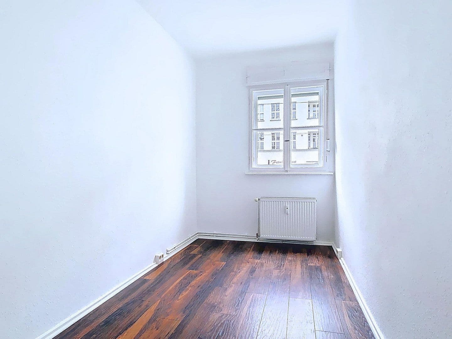 Prodej bytu 3+1 68 m², Berlin, Berlín Prodej bytu 3+1 68 m², Berlin, Berlín
