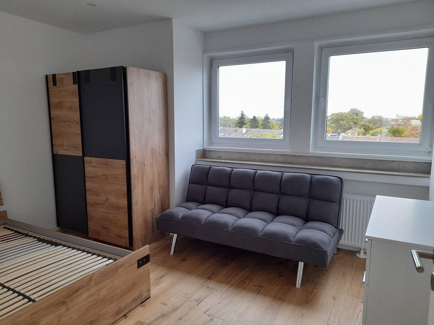 Pronájem bytu 4+1 98 m², Honsellstr. 1b, Karlsruhe, Bádensko-Württembersko Pronájem bytu 4+1 98 m², Honsellstr. 1b, Karlsruhe, Bádensko-Württembersko